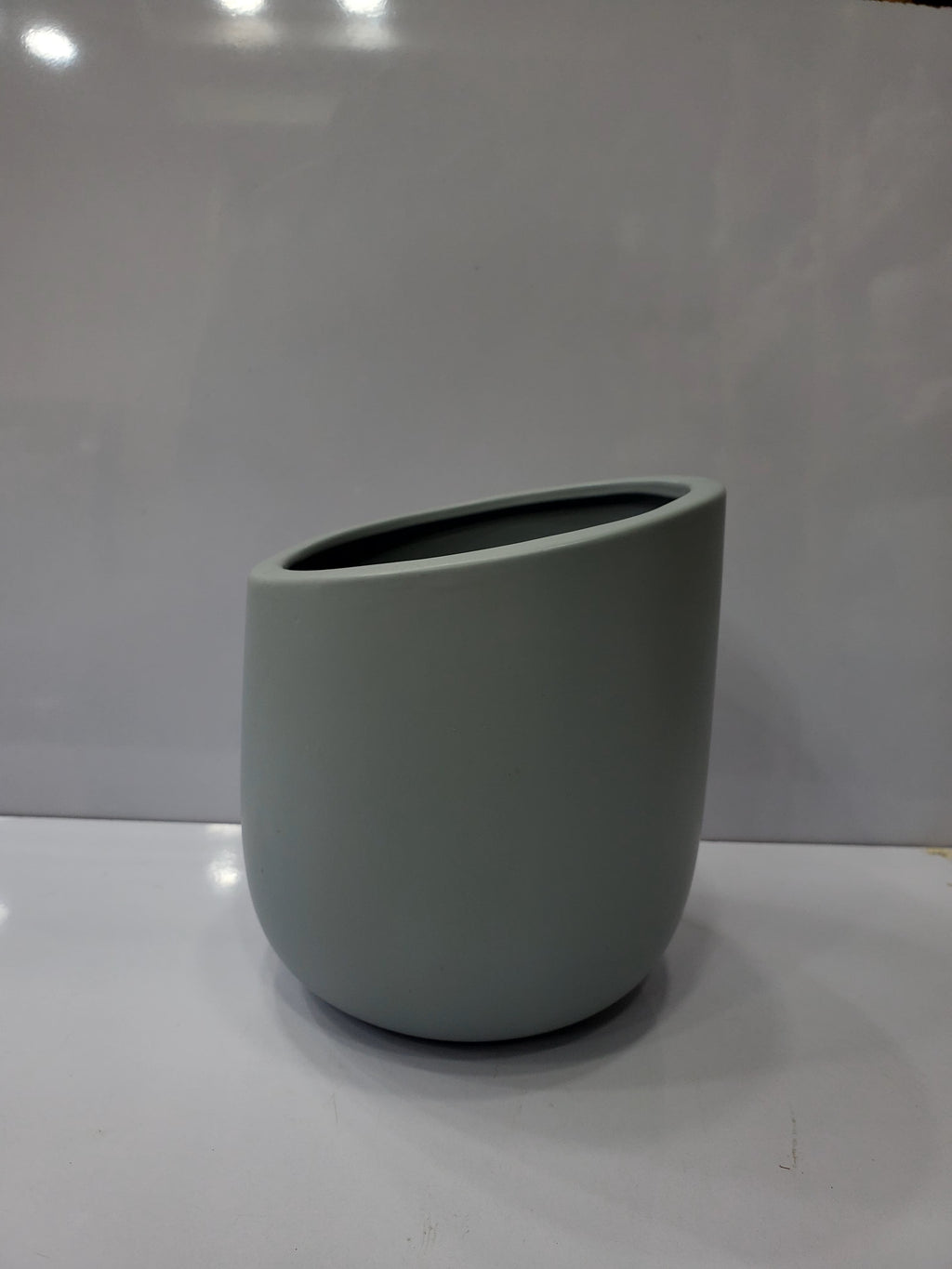 Imported Small Ceramic poT
