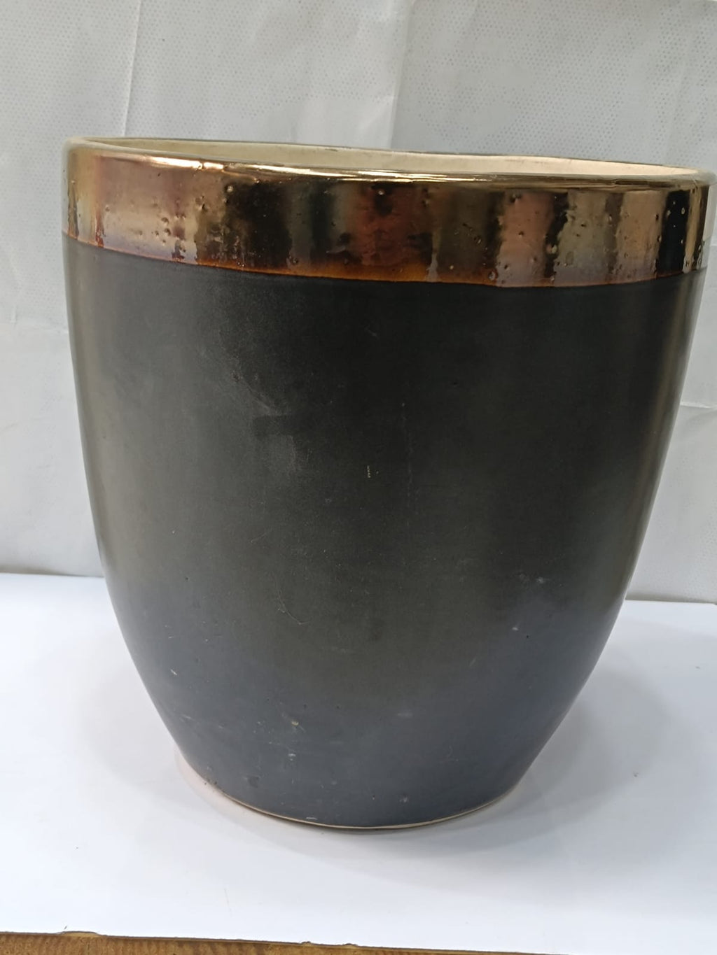Medium Size Ceramic Golden border pot