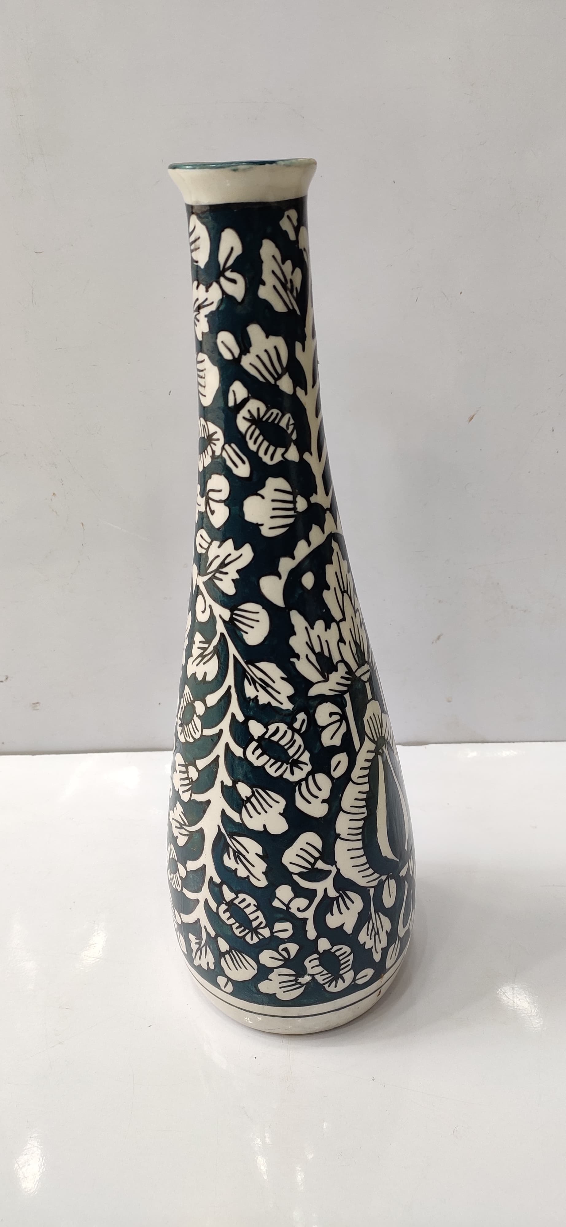 Ceramic Flower Vase (Bottle Shape